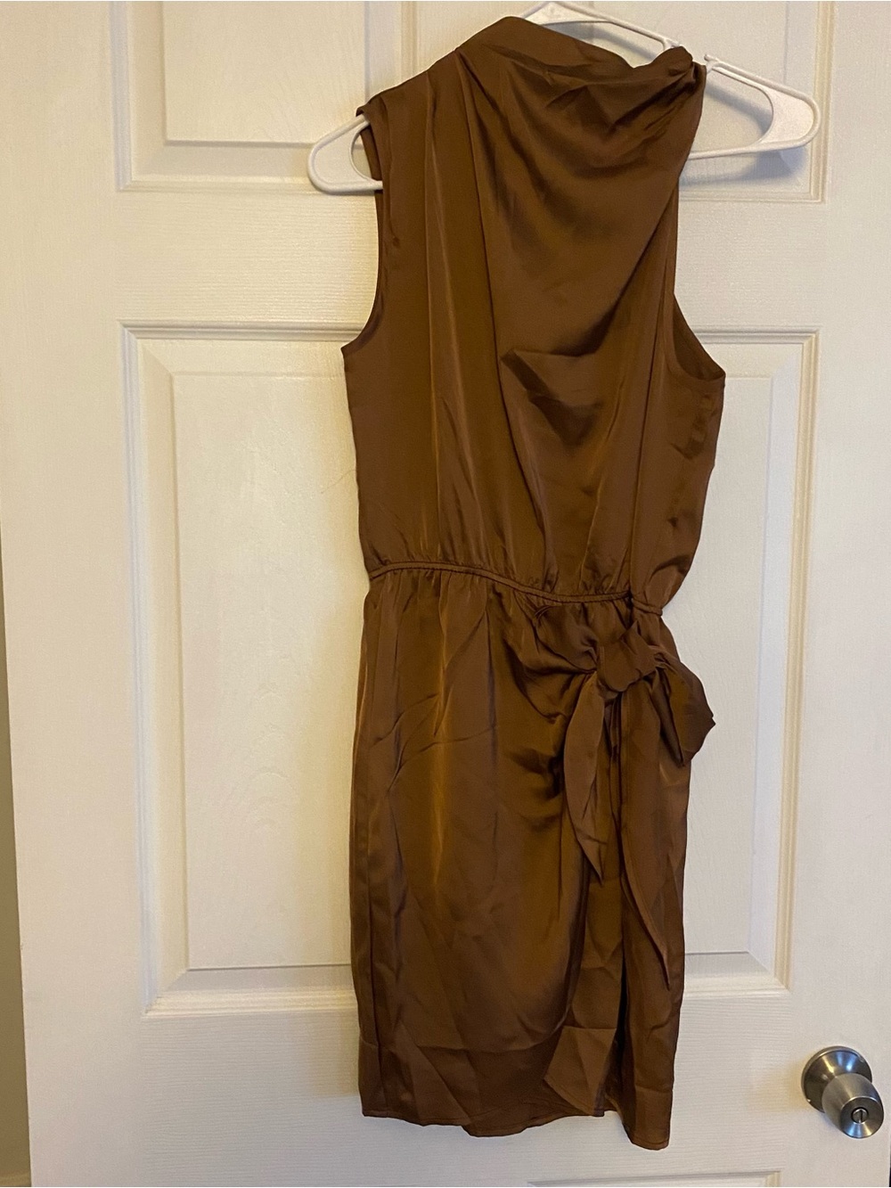 Pretty Garden NWT Brown Tie-Waist Satin Dress size small Beautiful dress!